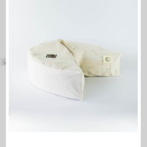 Blessed Nest Organic Cotton - Buckwheat filled nursing pillow